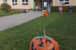 Prvňáčci vítají podzim