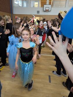 PXL 20260213 090912707